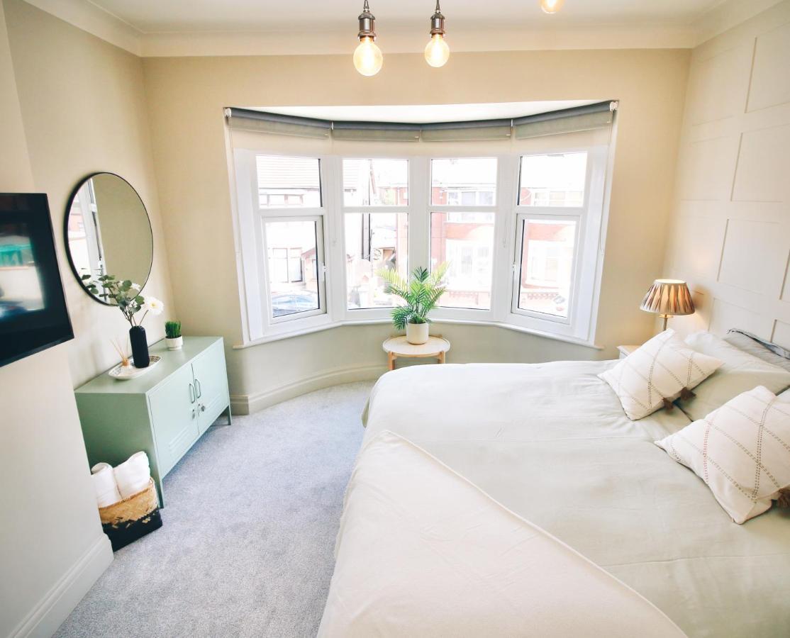 Xxhot Tubxx 4Bed Semi, Sleeps 8, 2 Bathrooms Blackpool Buitenkant foto