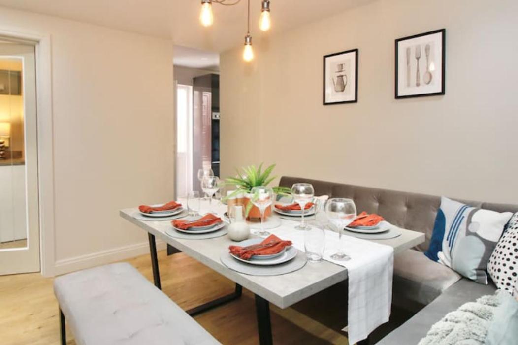 Xxhot Tubxx 4Bed Semi, Sleeps 8, 2 Bathrooms Blackpool Buitenkant foto